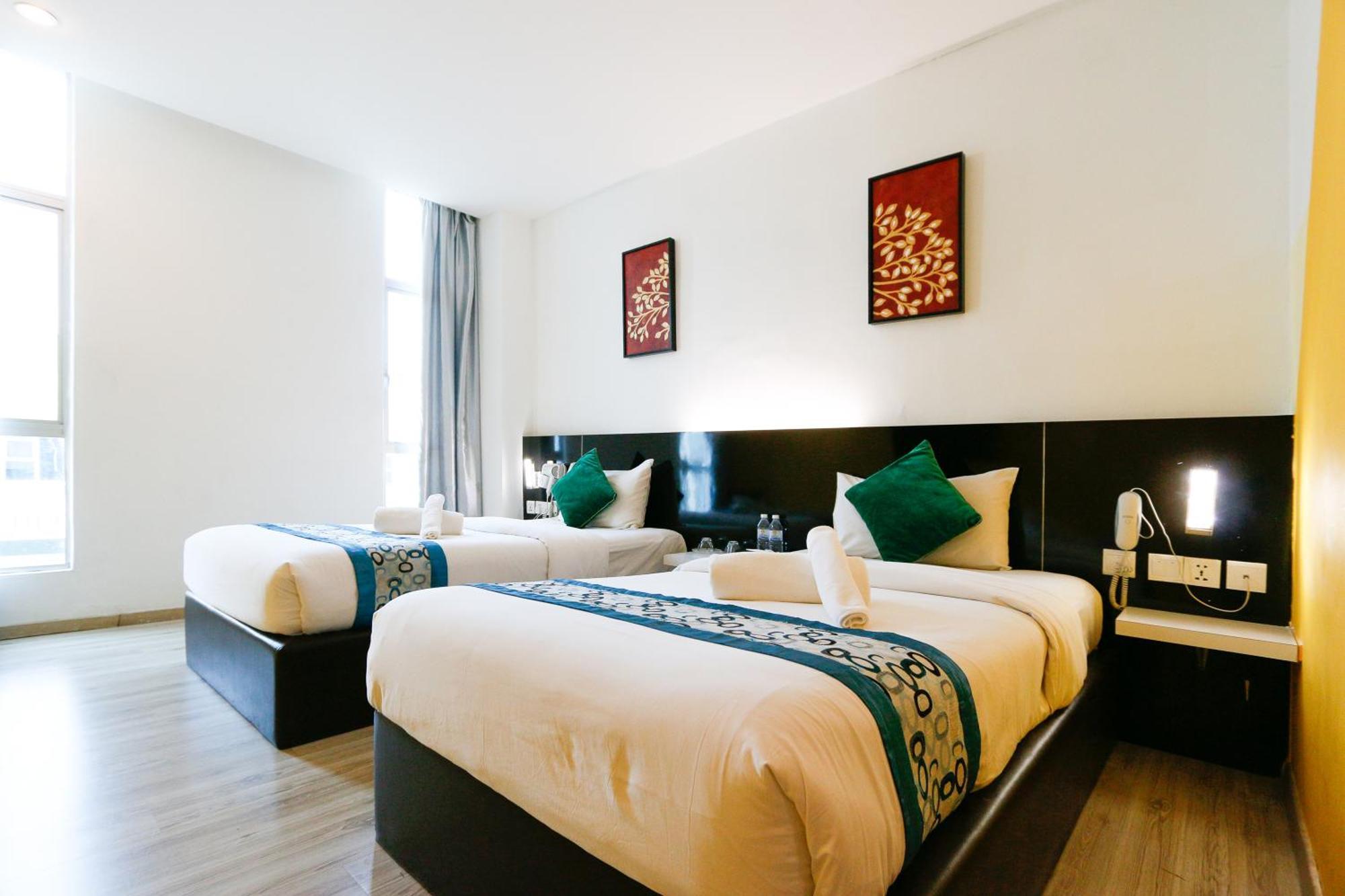 Golden Roof Hotel Ampang Іпох Екстер'єр фото