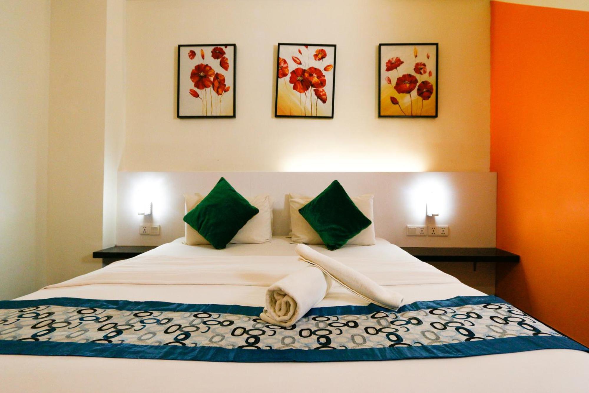 Golden Roof Hotel Ampang Іпох Екстер'єр фото