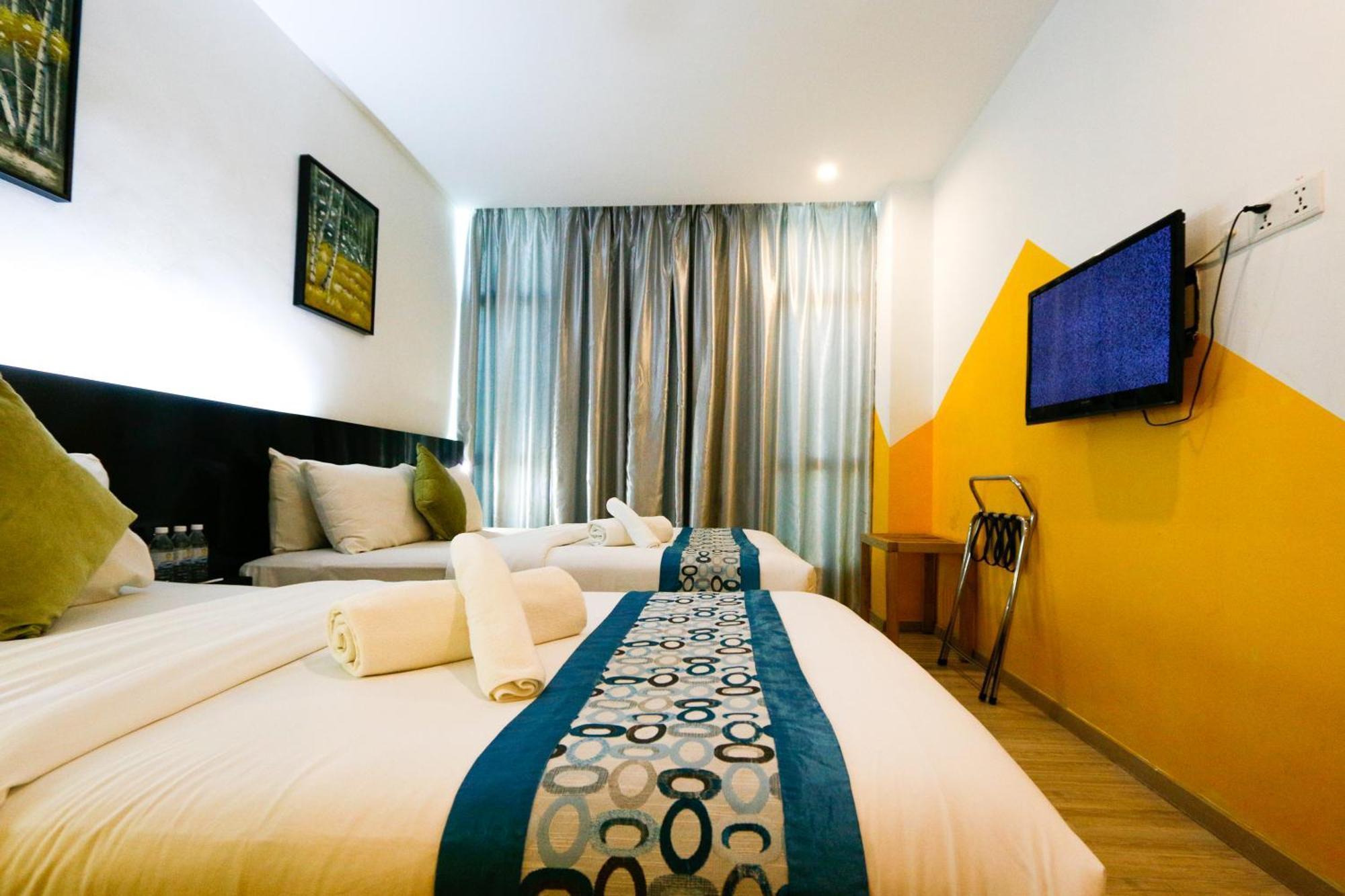 Golden Roof Hotel Ampang Іпох Екстер'єр фото