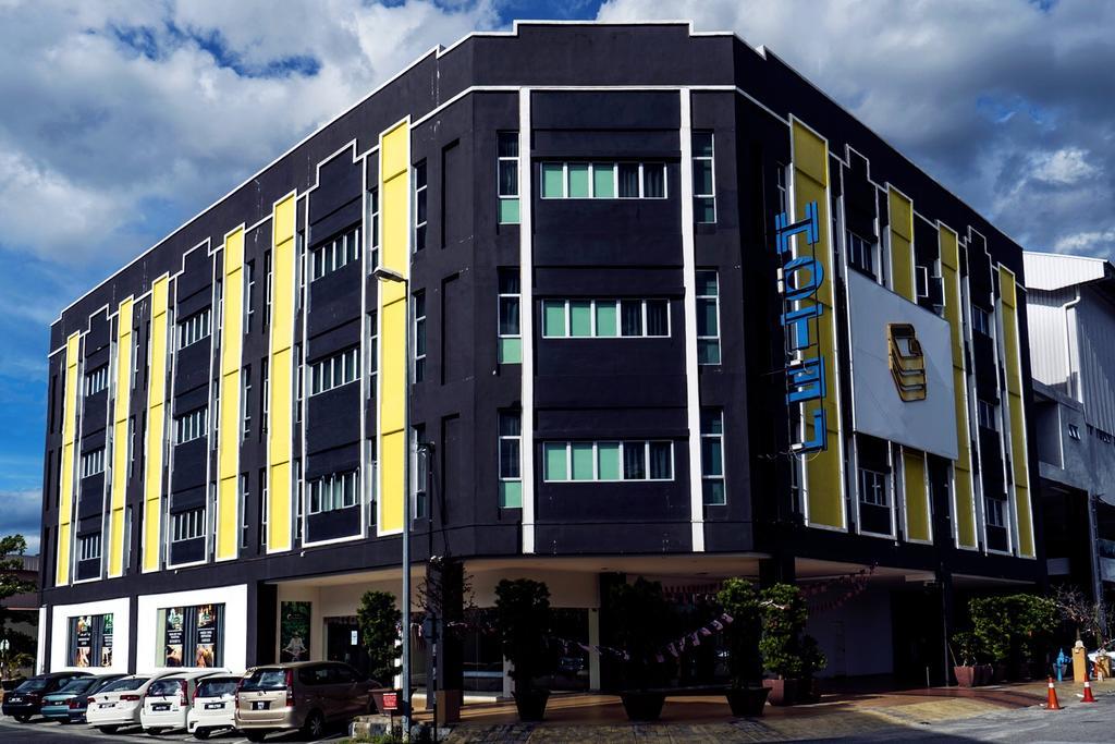 Golden Roof Hotel Ampang Іпох Екстер'єр фото